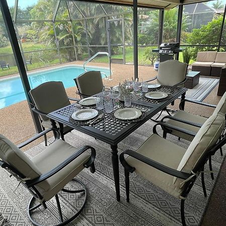 Pool Home With A New Sparkling Pool, Close To Beach, Lovely Lake View North North Naples Exteriér fotografie